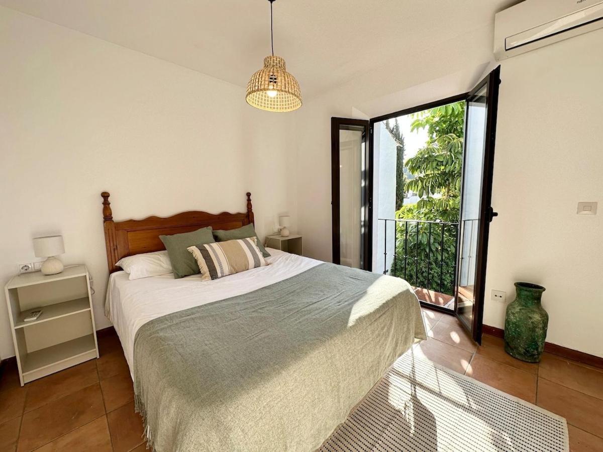 Townhouse Near Golf Courses
